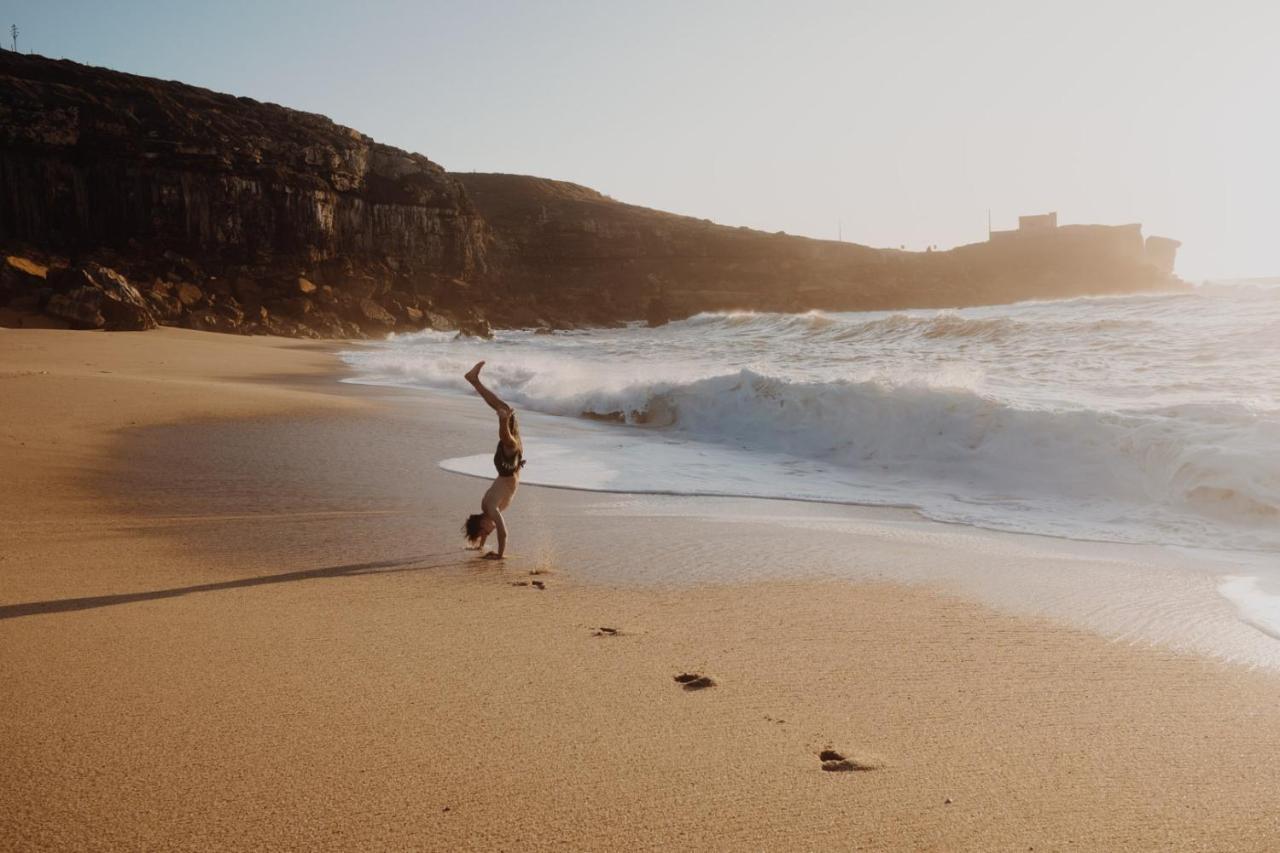 Gundi House Hostel Ericeira Luaran gambar