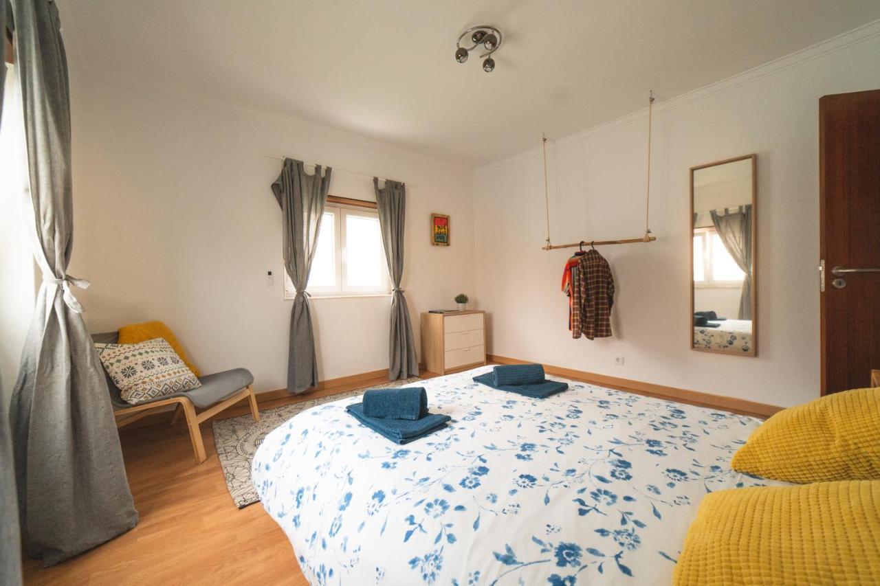 Gundi House Hostel Ericeira Luaran gambar