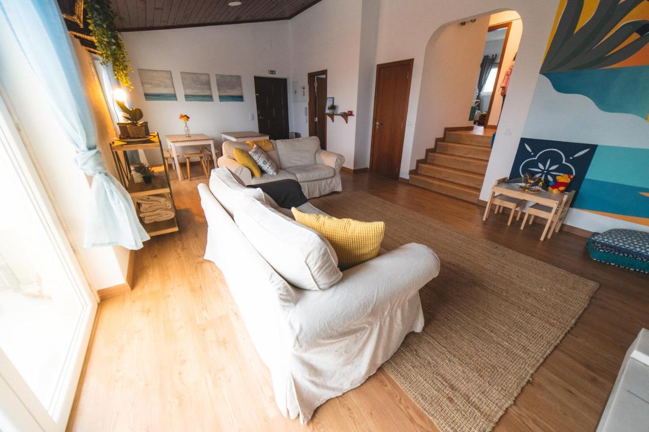 Gundi House Hostel Ericeira Luaran gambar
