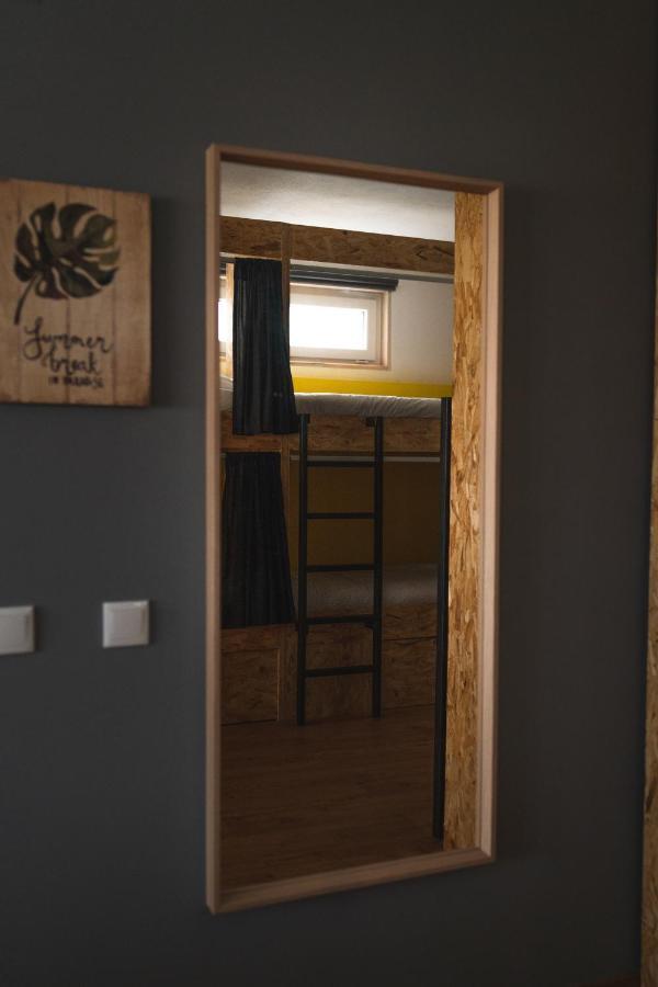 Gundi House Hostel Ericeira Luaran gambar