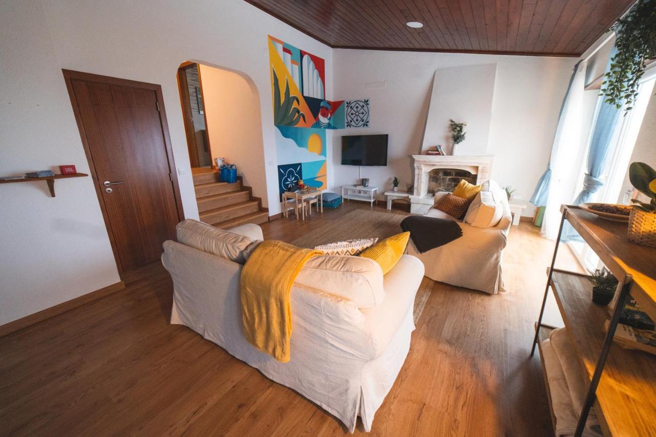 Gundi House Hostel Ericeira Luaran gambar