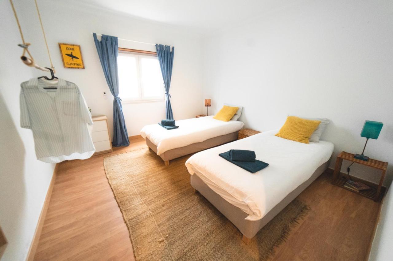 Gundi House Hostel Ericeira Luaran gambar