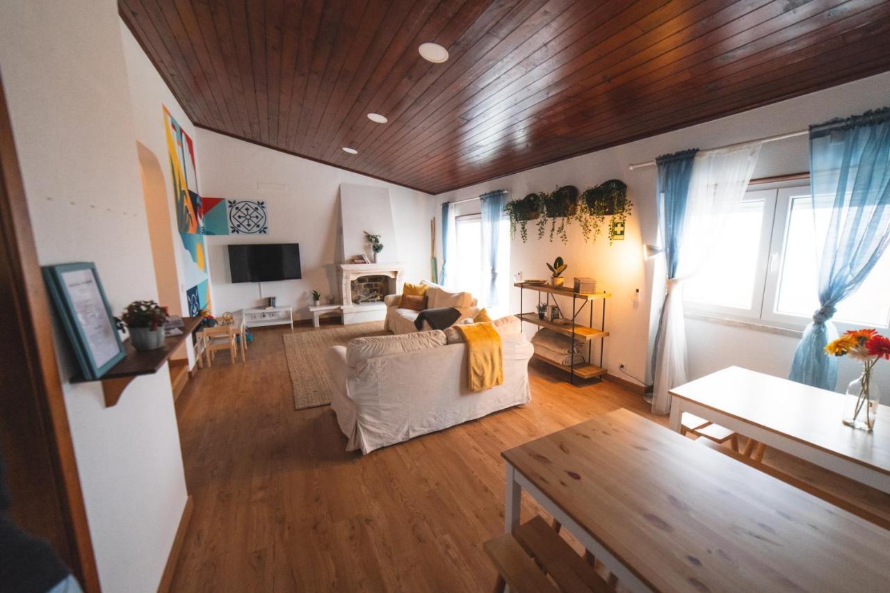 Gundi House Hostel Ericeira Luaran gambar