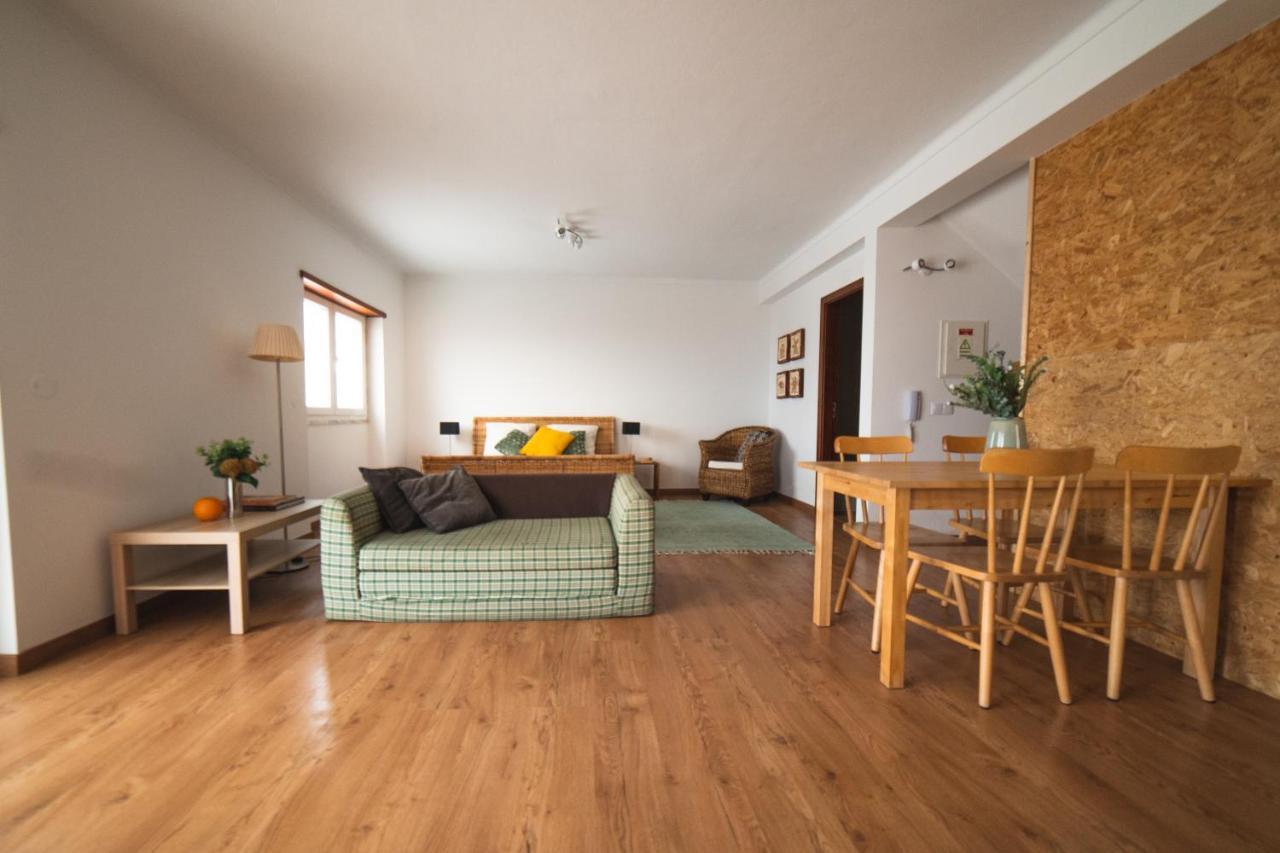 Gundi House Hostel Ericeira Luaran gambar